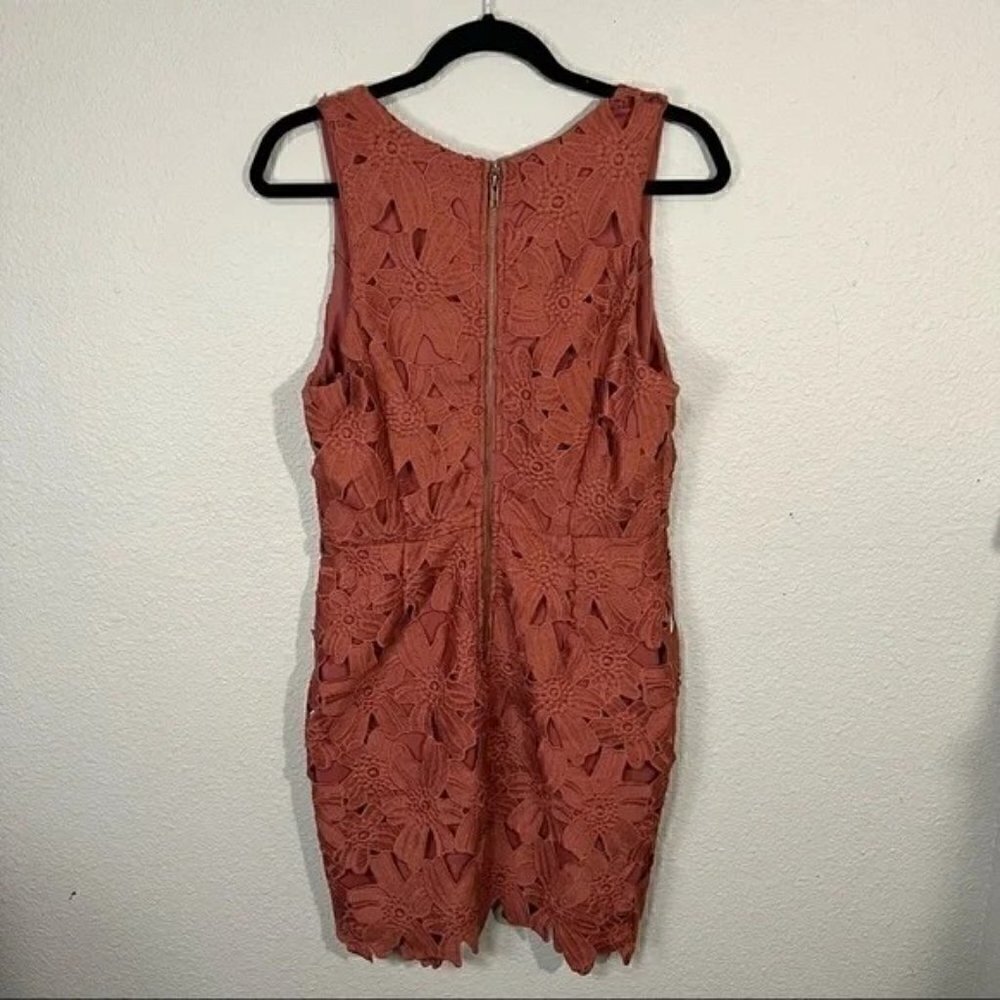 ASTR the Label Floral Lace Sleeveless Sheath Dress Pink Woodrose Size XS - Picture 3 of 7